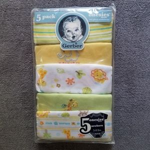 SOLD ⏰NWT! Gerber 5 Pack Unisex Onesies